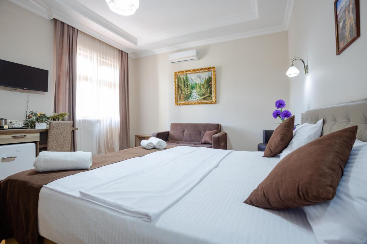 Daisi Sunset Hotel Batumi Exterior photo