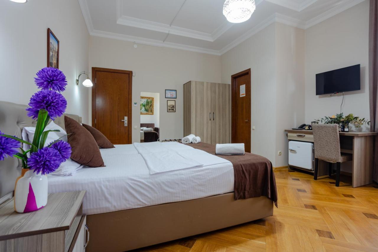 Daisi Sunset Hotel Batumi Exterior photo